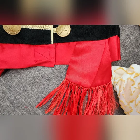 Kids Pirate Costume 3-7 year old